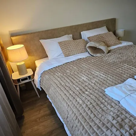 Charming In - 30 Sqm With Terrace Apartamento