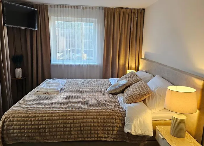 Charming In - 30 Sqm With Terrace Lisse