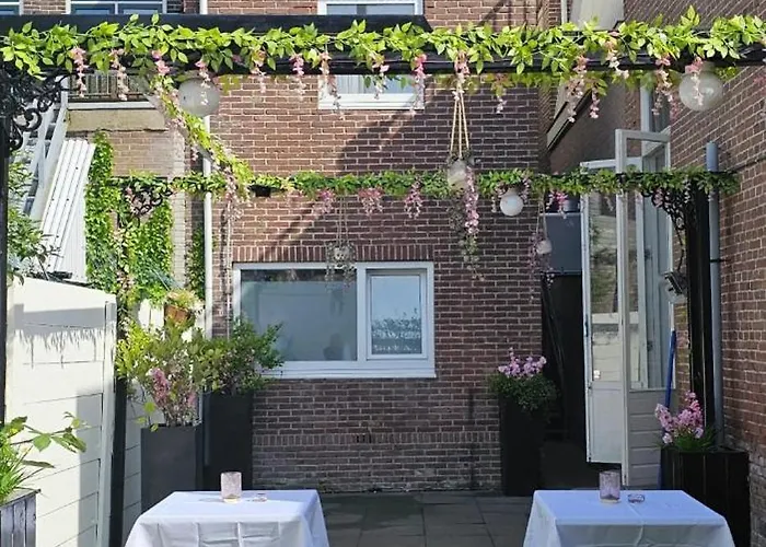 Charming In - 30 Sqm With Terrace